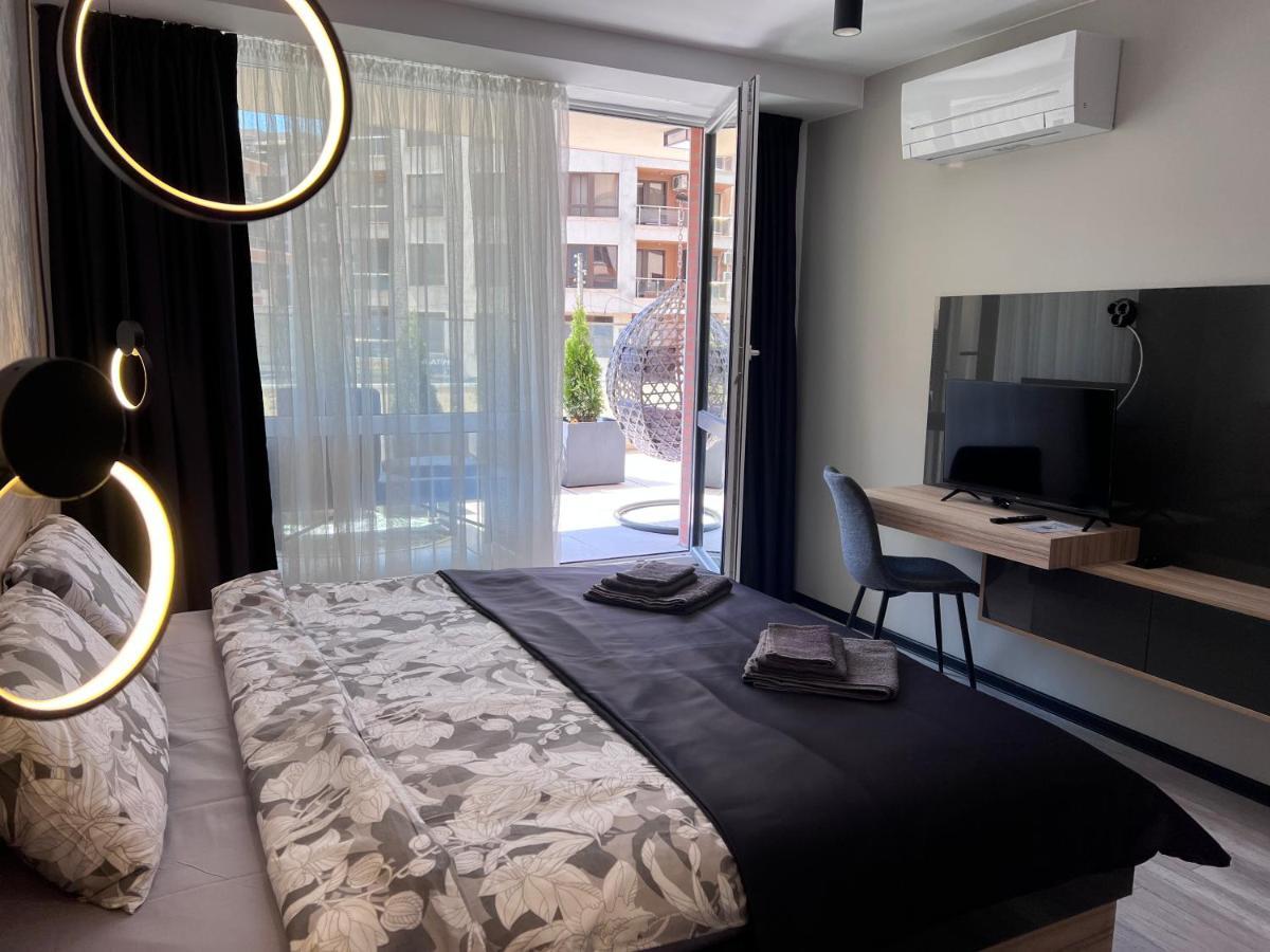 A-Brilliant, New! Spacious & Modern Apartment In Varna Whit Garage Exterior photo
